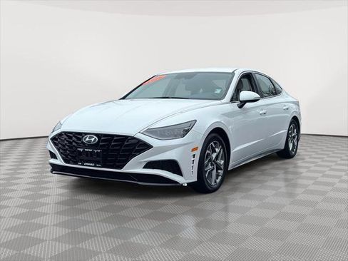 Used 2023 Hyundai Sonata SEL FWD image 3