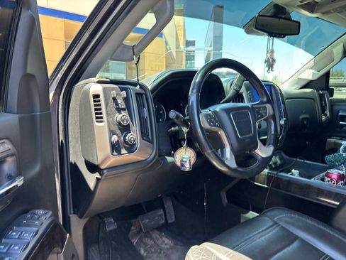 Used 2016 GMC Sierra 2500 Denali w/ Duramax Plus Package AWD/4WD image 3