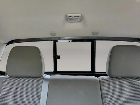 Used 2019 Nissan Frontier SV RWD image 29