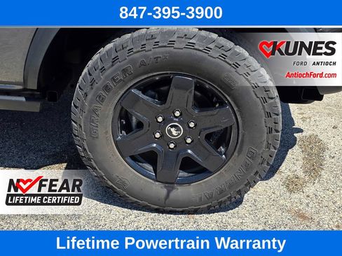 Used 2022 Ford Bronco Black Diamond AWD/4WD image 9