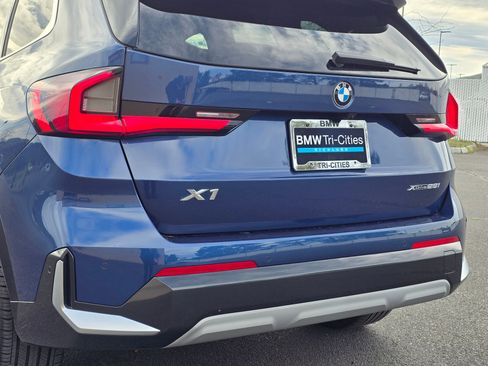 Certified 2025 BMW X1 xDrive28i w/ Convenience Package image 57