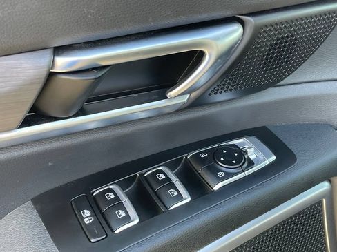Certified 2025 Kia Telluride EX X-Line AWD/4WD image 9