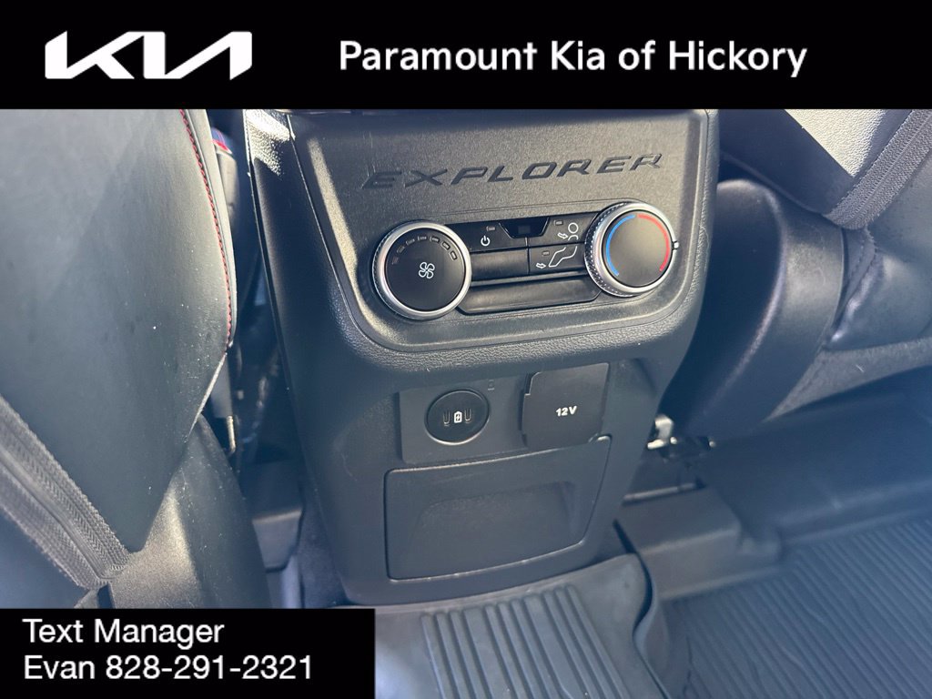 Used 2025 Ford Explorer ST-Line AWD/4WD image 16