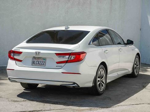 Used 2019 Honda Accord Hybrid image 4