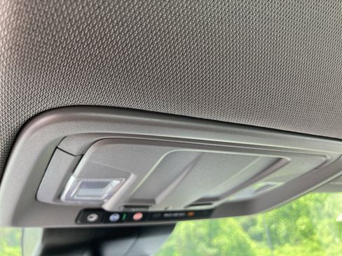 New 2025 GMC Sierra 2500 Pro w/ Convenience Package image 24