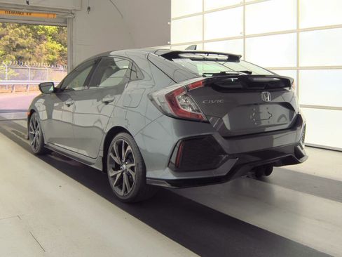 Used 2018 Honda Civic Sport image 6