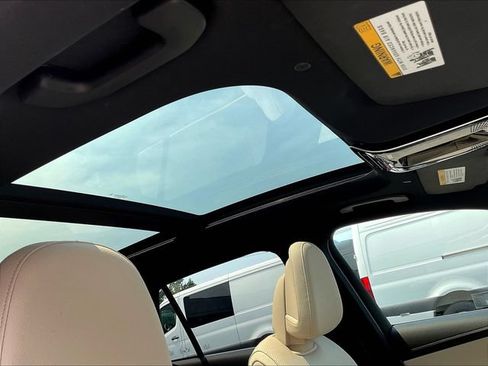 Certified 2023 Mercedes-Benz GLC 300 4MATIC image 29