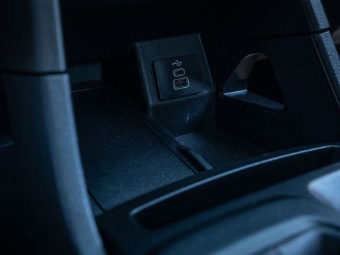 Used 2024 Ford Ranger XL image 25