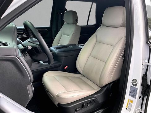 Used 2024 Chevrolet Tahoe LT RWD image 26