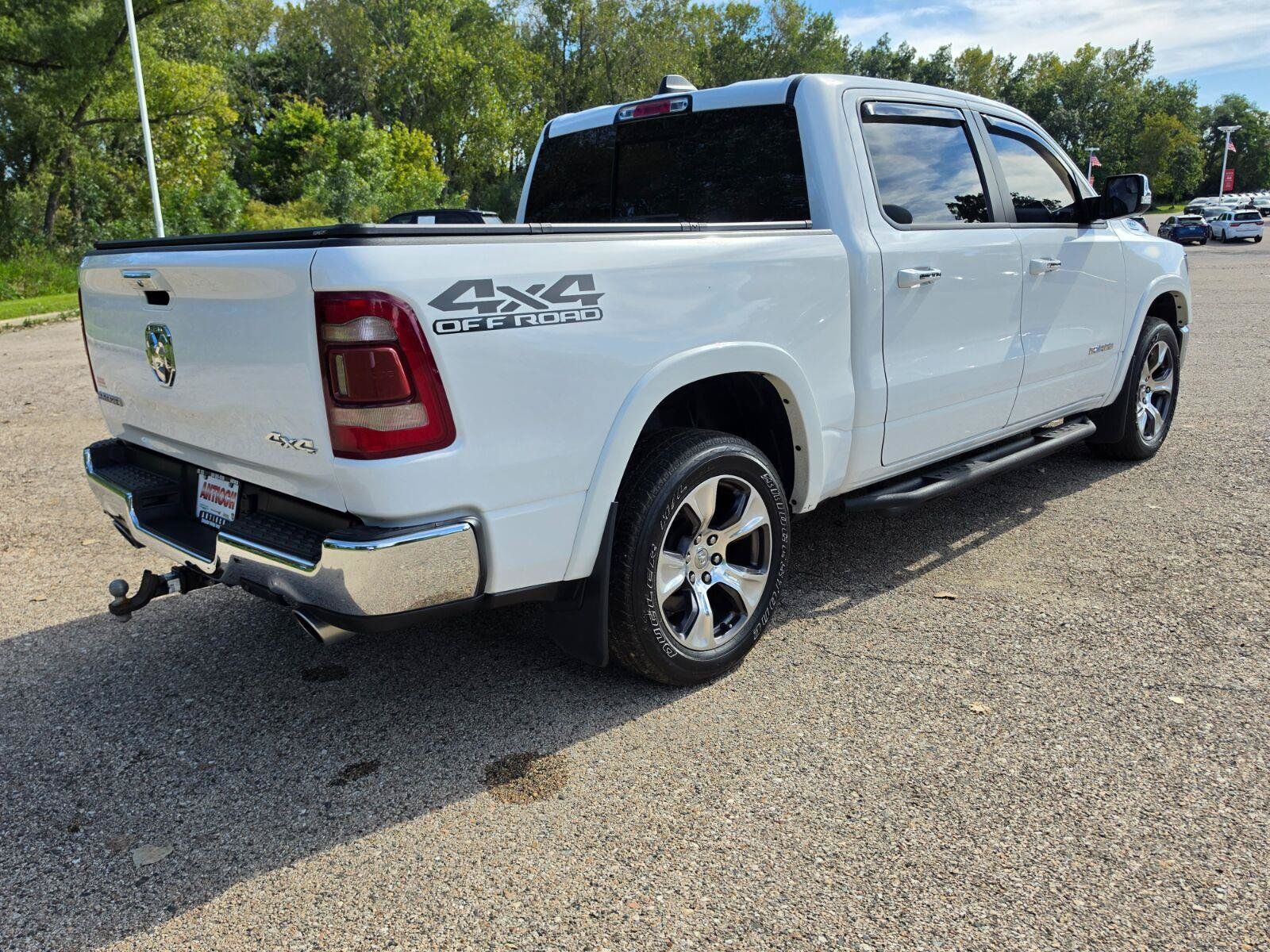 Used 2022 RAM 1500 Laramie AWD/4WD image 6
