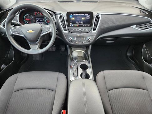 Used 2023 Chevrolet Malibu LT image 10