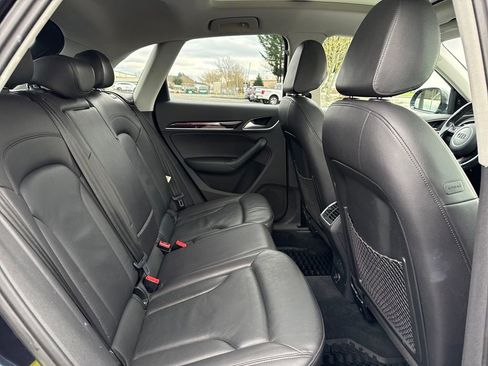 Used 2015 Audi Q3 2.0T Premium Plus w/ Driver Assistance Package image 17