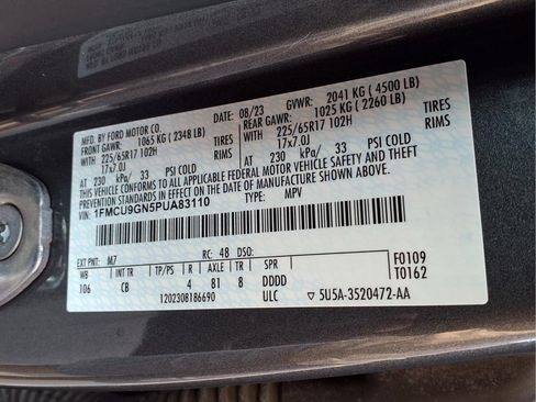 Used 2023 Ford Escape Active w/ Tech Pack #2 AWD/4WD image 24