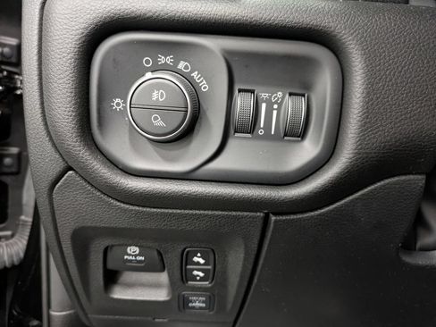 Used 2025 RAM 1500 Laramie w/ Bed Utility Group AWD/4WD image 21