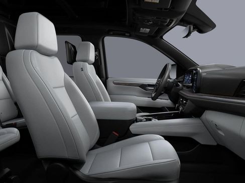 New 2025 Chevrolet Suburban Premier image 33