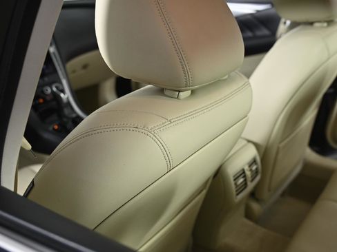 Used 2020 INFINITI Q50 Luxe w/ Essential Package (3.0T Luxe) image 22