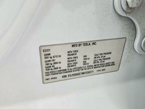 Used 2021 Tesla Model Y Long Range image 63