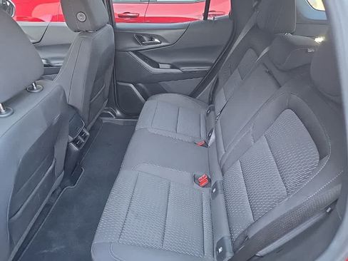 Used 2026 Chevrolet Equinox LT FWD image 7
