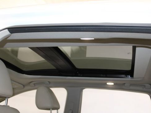 Used 2019 Nissan Murano Platinum AWD/4WD image 12