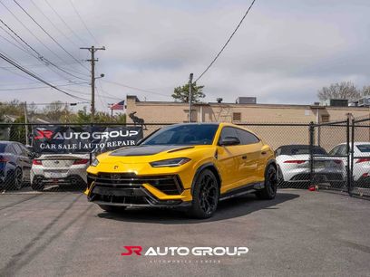 Used 2023 Lamborghini Urus Performante