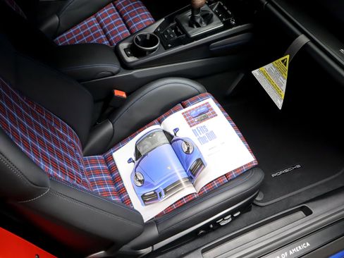Certified 2026 Porsche 911 Carrera T RWD image 41