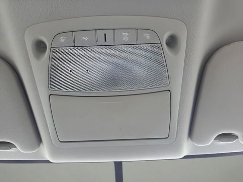 Used 2019 Nissan Sentra S image 29