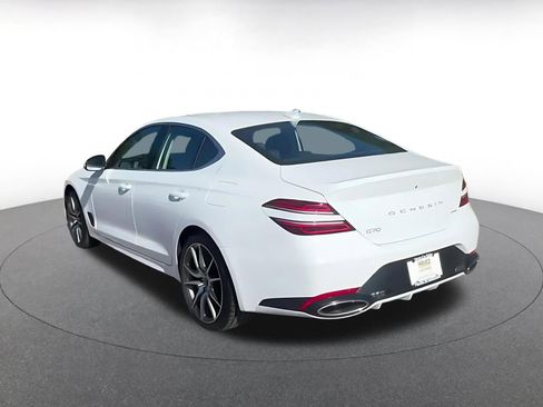 Used 2025 Genesis G70 2.5T AWD/4WD image 11