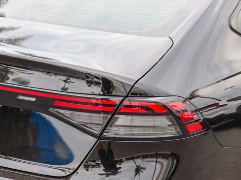 Used 2025 Honda Accord SE image 8