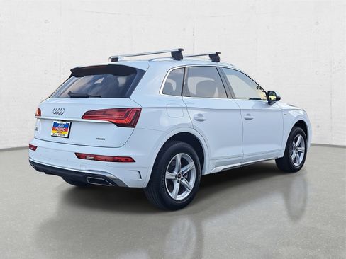 Used 2024 Audi Q5 2.0T Premium Plus w/ Premium Plus Package image 5