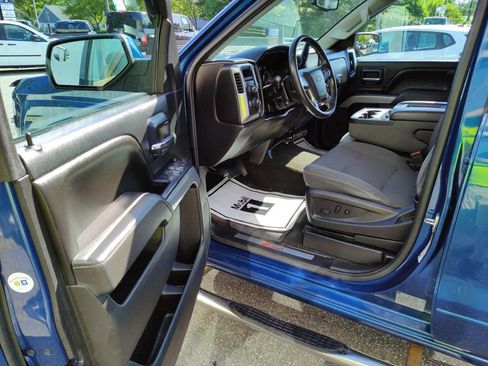 Used 2017 Chevrolet Silverado 1500 LT w/ All Star Edition AWD/4WD image 12
