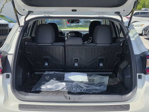 Certified 2025 Subaru Crosstrek 2.5i Premium AWD/4WD image 9