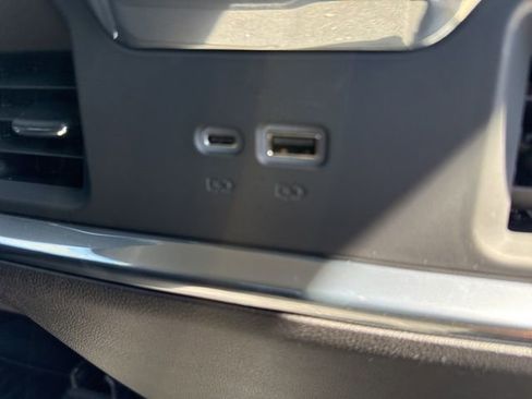 New 2026 Chevrolet Silverado 1500 LTZ w/ Z71 Off-Road Package image 13