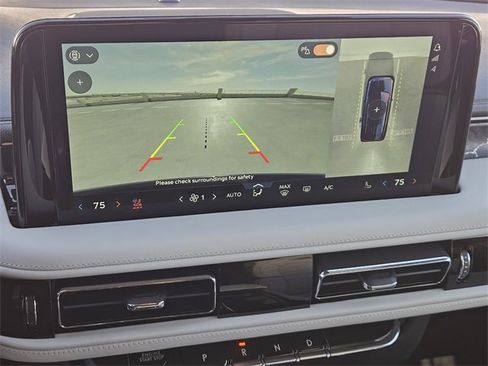 New 2026 Lincoln Aviator Black Label w/ Dynamic Handling Package image 17