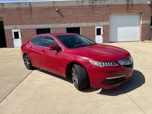 Used 2017 Acura TLX FWD image 3