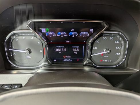 Used 2022 GMC Sierra 1500 Denali w/ Denali Reserve Package AWD/4WD image 5