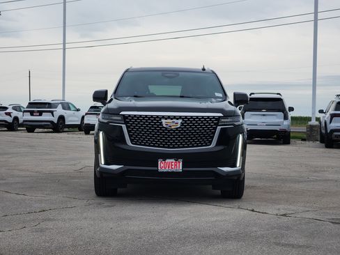 Used 2023 Cadillac Escalade ESV Premium Luxury AWD/4WD image 2