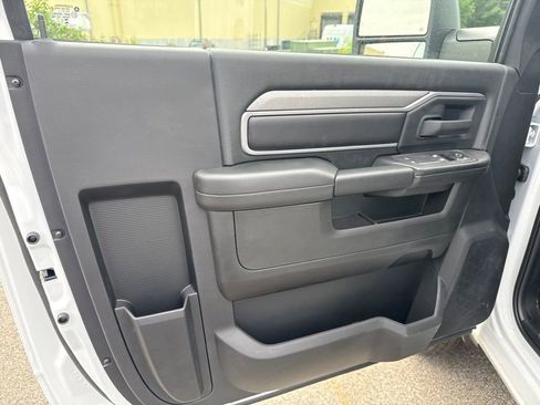 New 2026 RAM 3500 Tradesman AWD/4WD image 13
