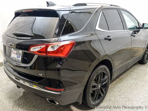 Used 2020 Chevrolet Equinox LT w/ Midnight Edition image 8