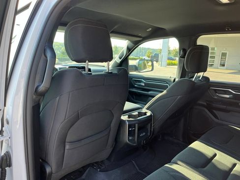 Used 2025 RAM 1500 Big Horn AWD/4WD image 9