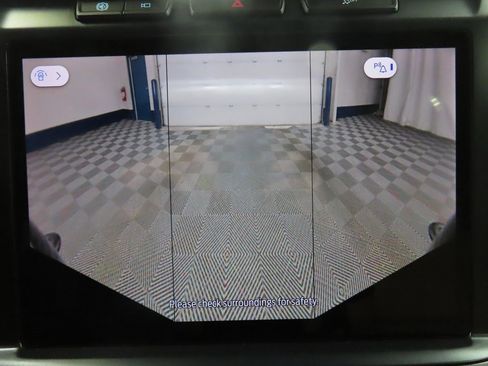 Used 2024 Ford F250 Lariat w/ Black Appearance Package image 19