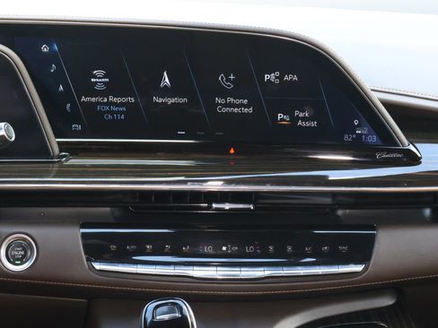 Used 2021 Cadillac Escalade Sport w/ Driver Assist Tech Package image 16