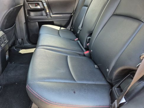Used 2022 Toyota 4Runner TRD Off-Road Premium w/ Moonroof Package AWD/4WD image 20