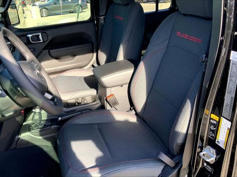 New 2026 Jeep Gladiator Rubicon image 9