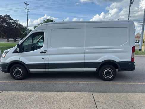 Used 2020 Ford Transit 250 Medium Roof RWD image 7
