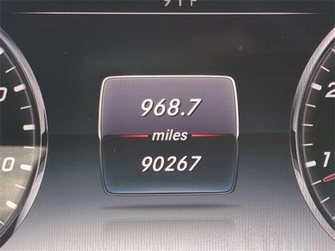 Used 2016 Mercedes-Benz S 550 Sedan image 36