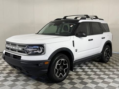 Used 2021 Ford Bronco Sport Big Bend w/ Big Bend Package AWD/4WD image 2