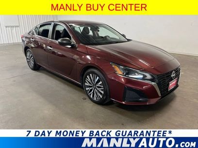 Used 2024 Nissan Altima 2.5 SV