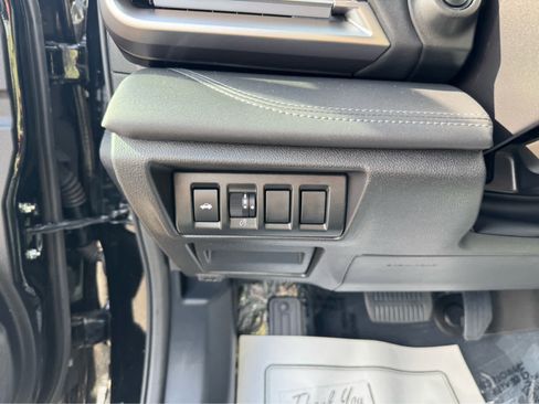 Used 2023 Subaru Legacy Limited image 23