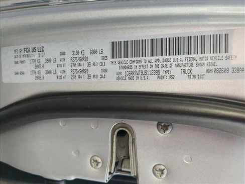 Used 2018 RAM 1500 Laramie Longhorn image 15