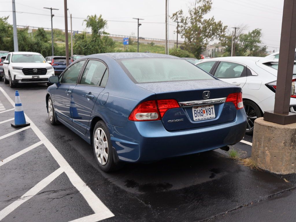 Used 2010 Honda Civic LX image 5